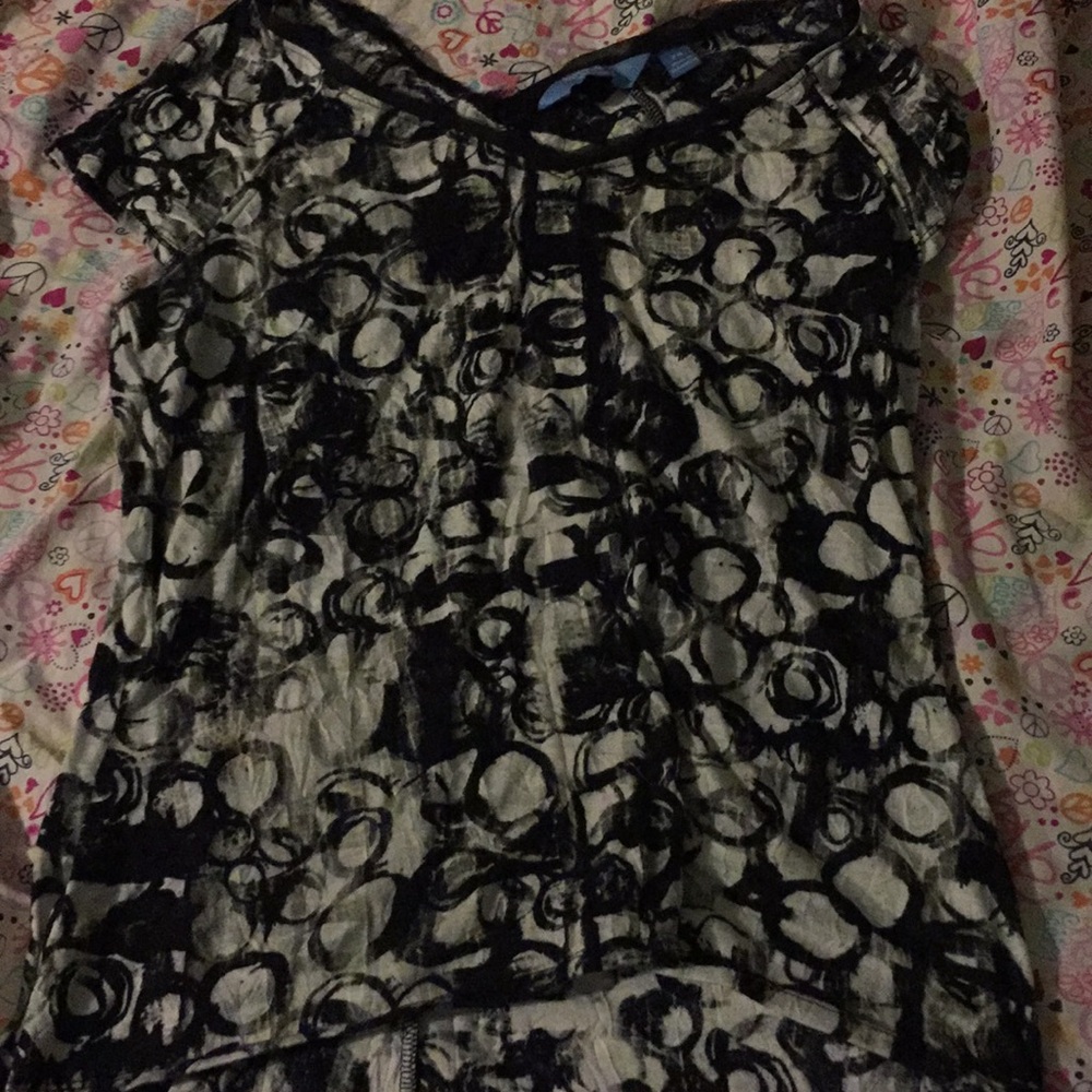 Short sleeve shirt